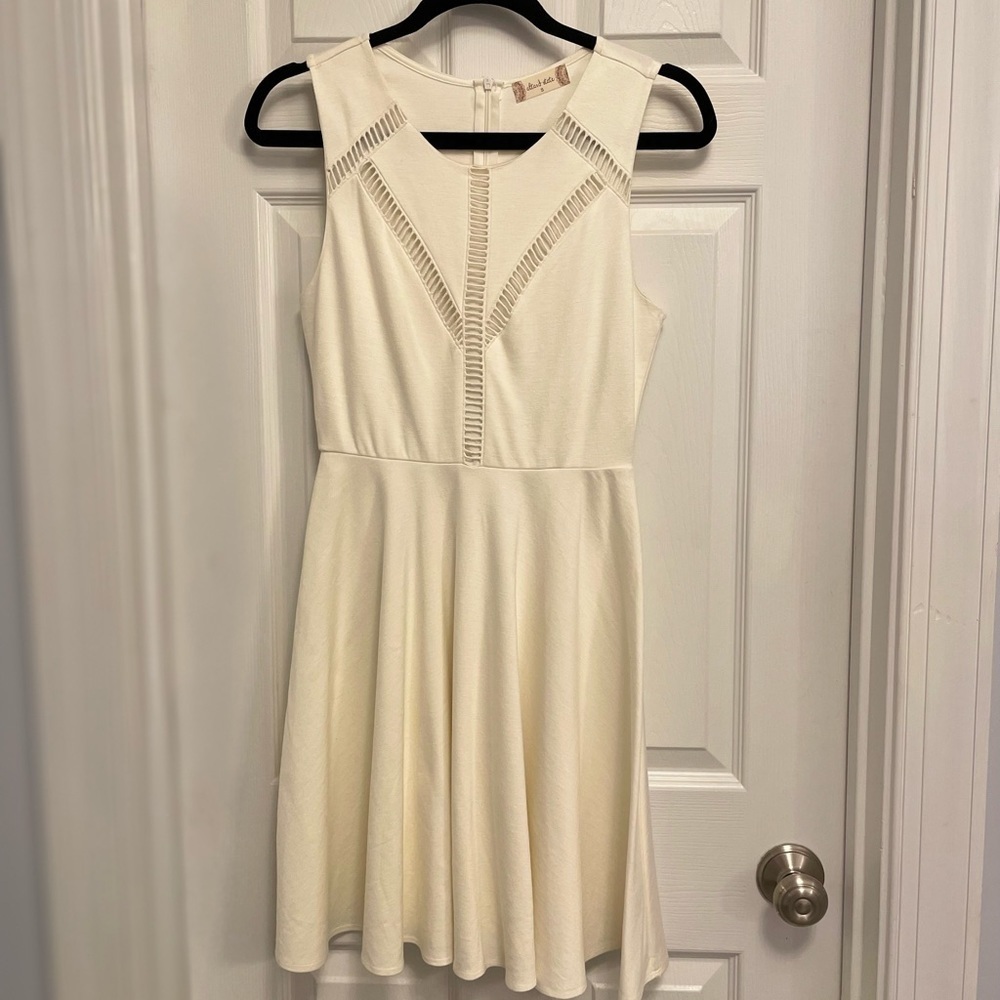 Altar’d State sleeveless dress. Off white, Size Small